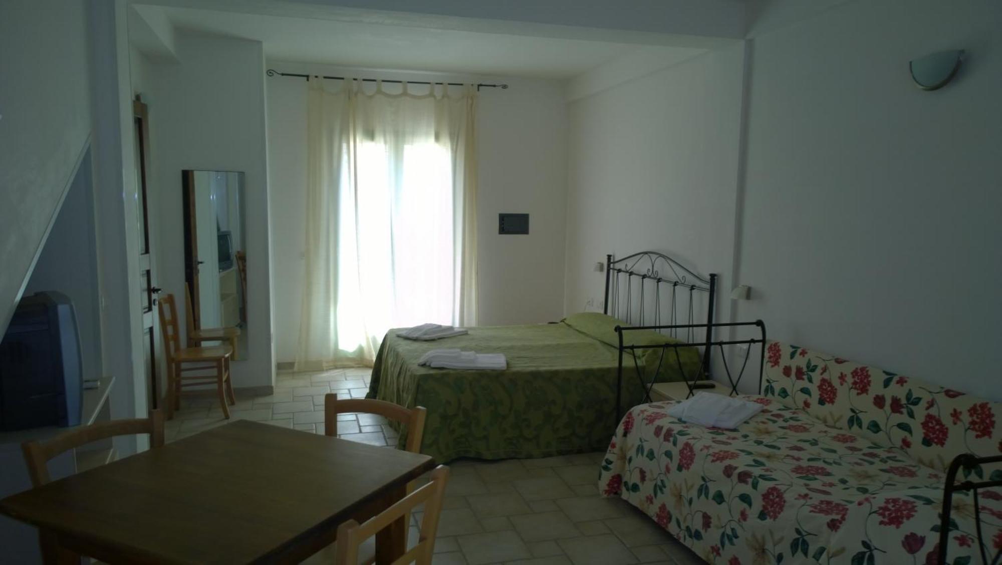 Double Room Pool View,1756567987:JPEG